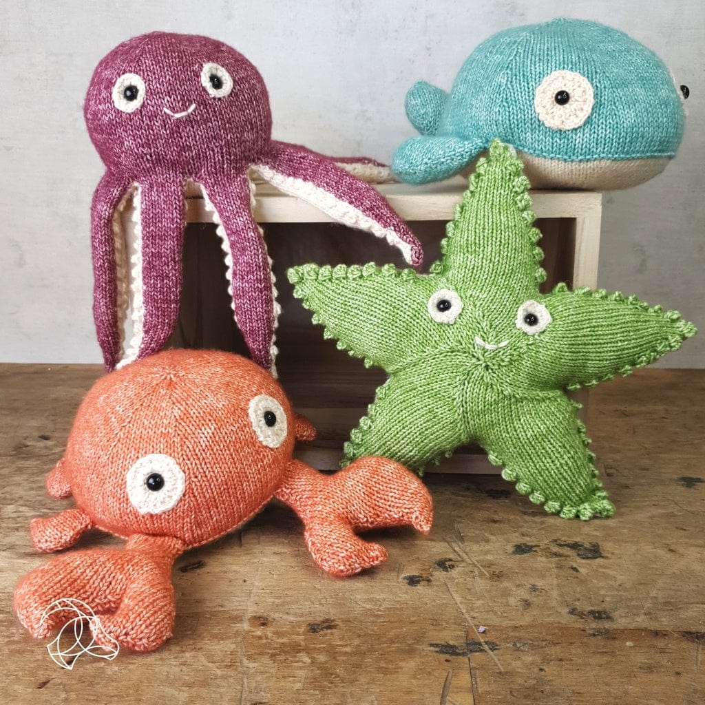 Hardicraft Kit Olivia Octopus Knitting Kit