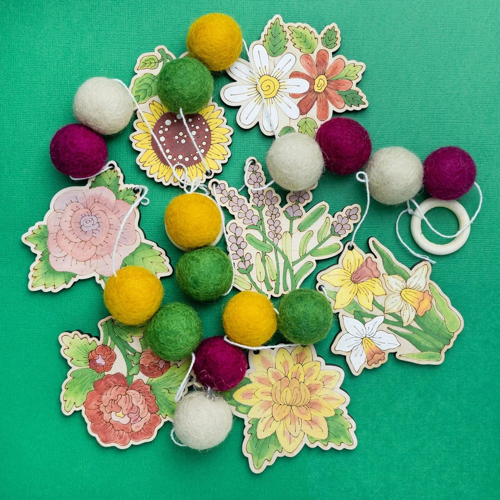 Woodsy Craft Co. Kit Flower DIY Garland Kit
