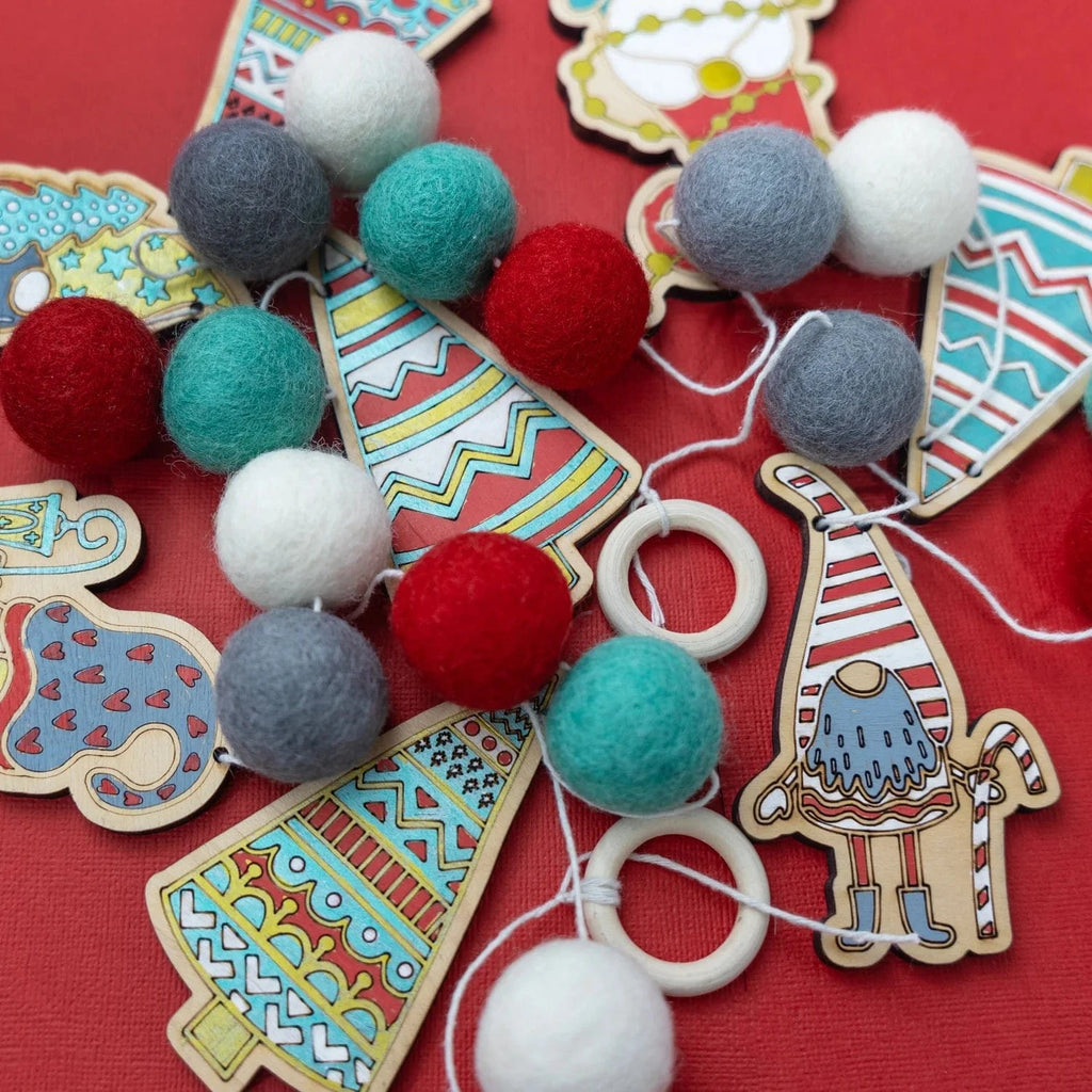 Woodsy Craft Co. Kit Gnome DIY Garland Kit