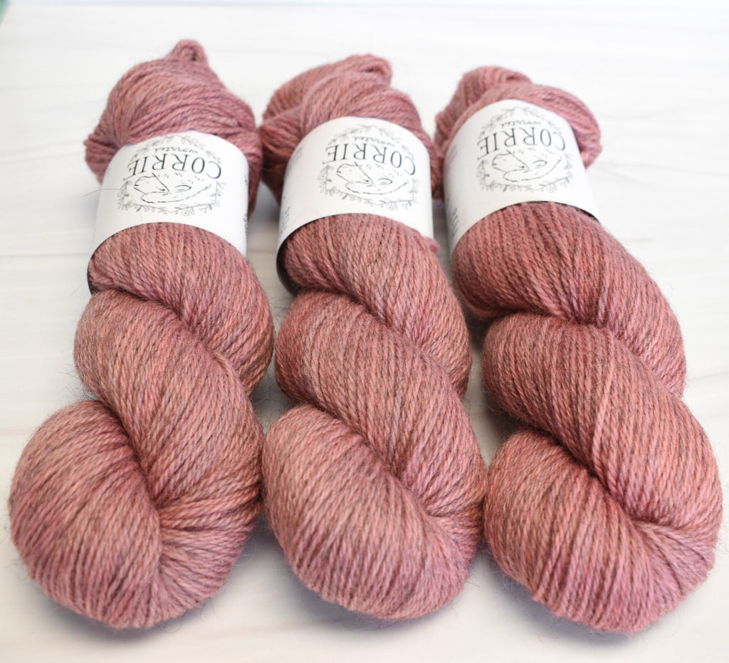 La Bien Aimee Corrie Worsted