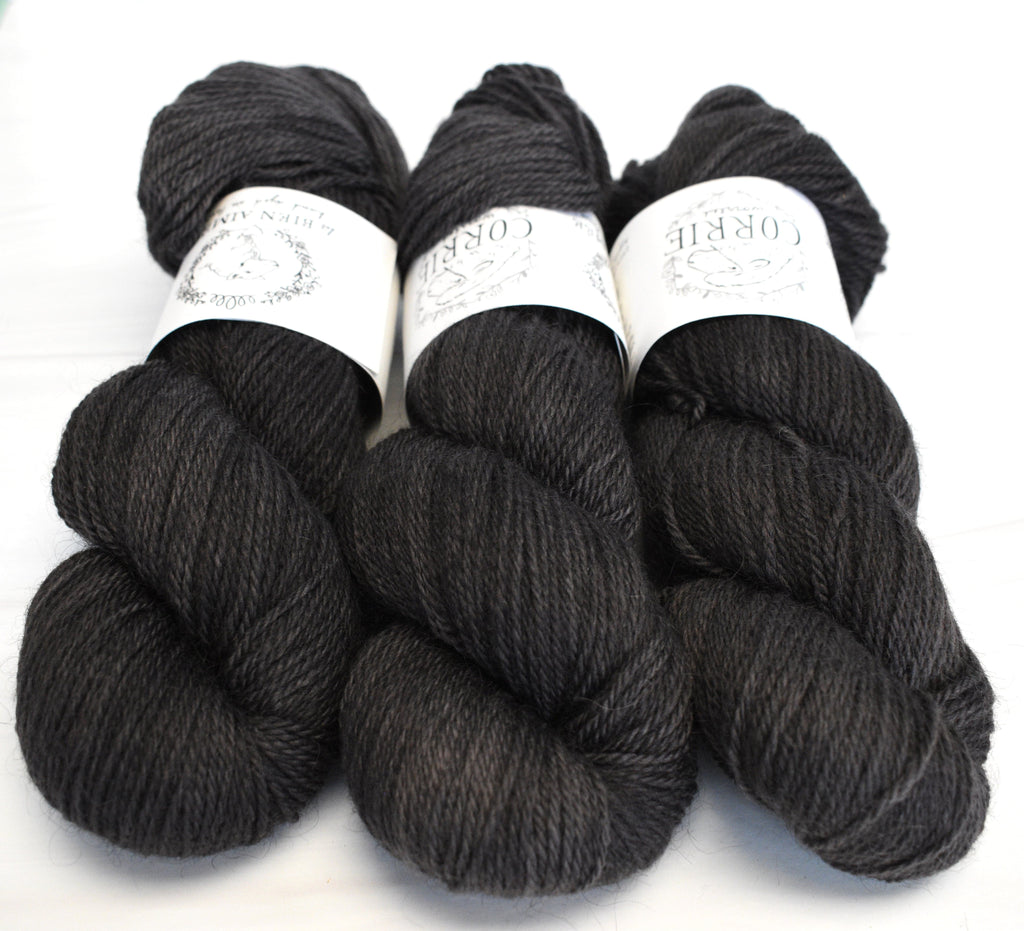 La Bien Aimee Corrie Worsted