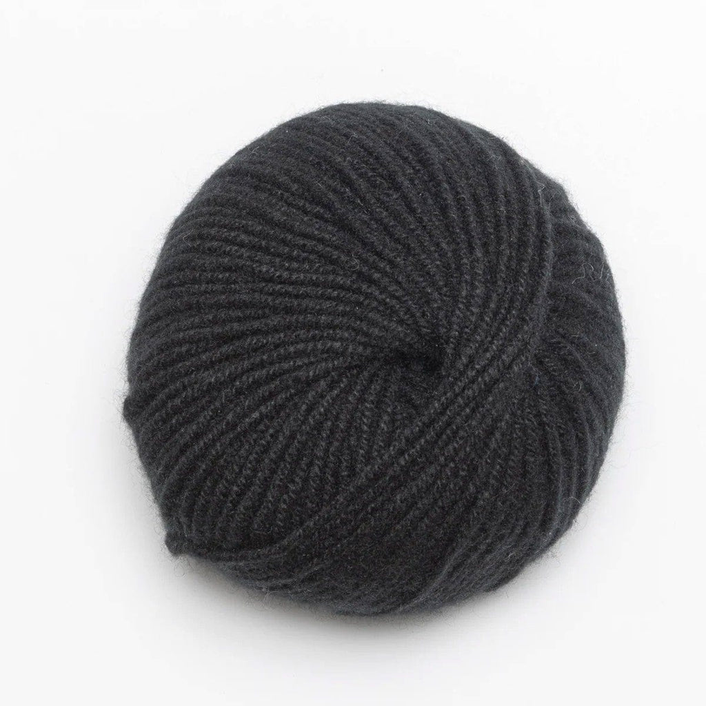 Clinton Hill Cashmere Yarn Onyx Bespoke Cashmere DK
