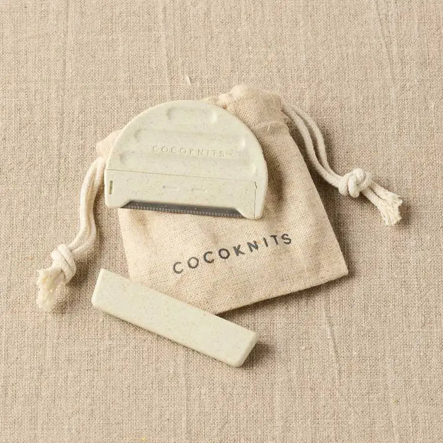 Coco Knits Tools & Gifts Cocoknits Fuzz Off