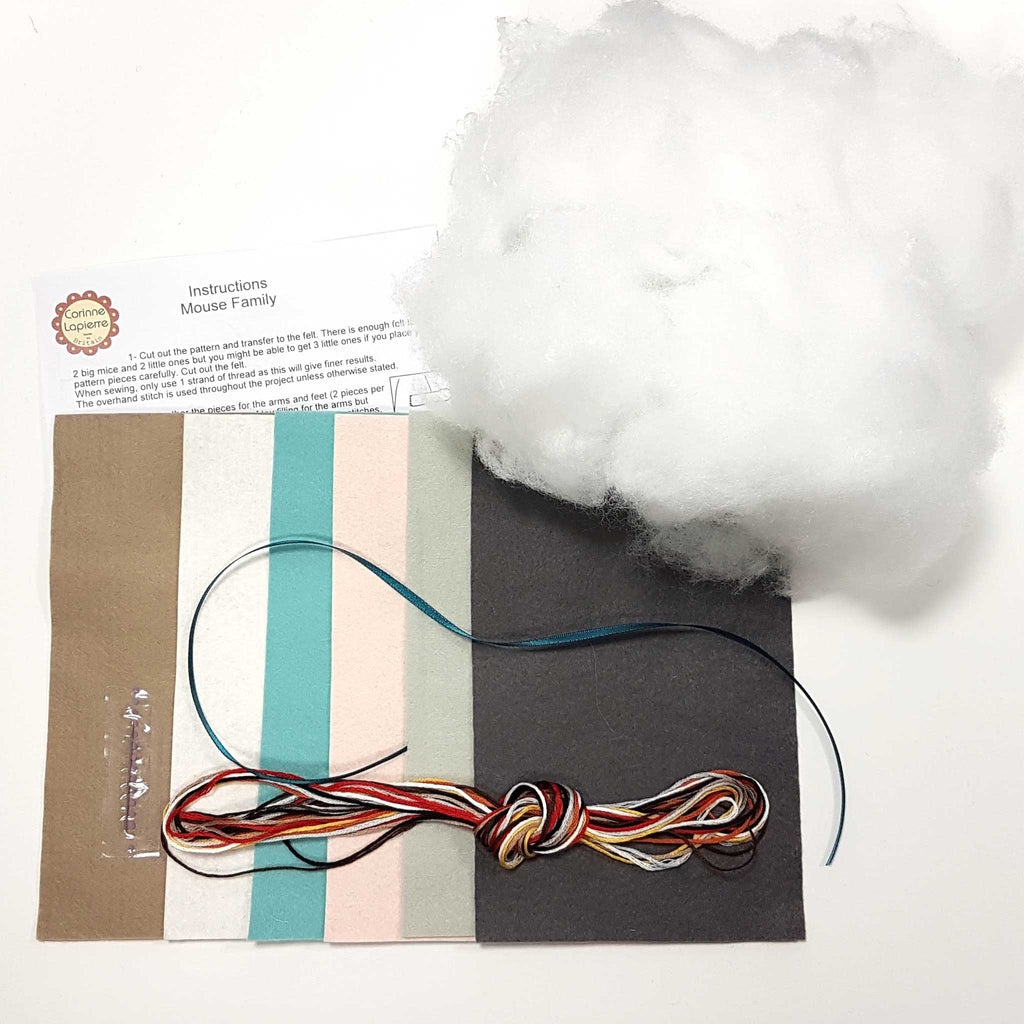 Corinne Lapierre Kit Mouse Family Felt Craft Kit