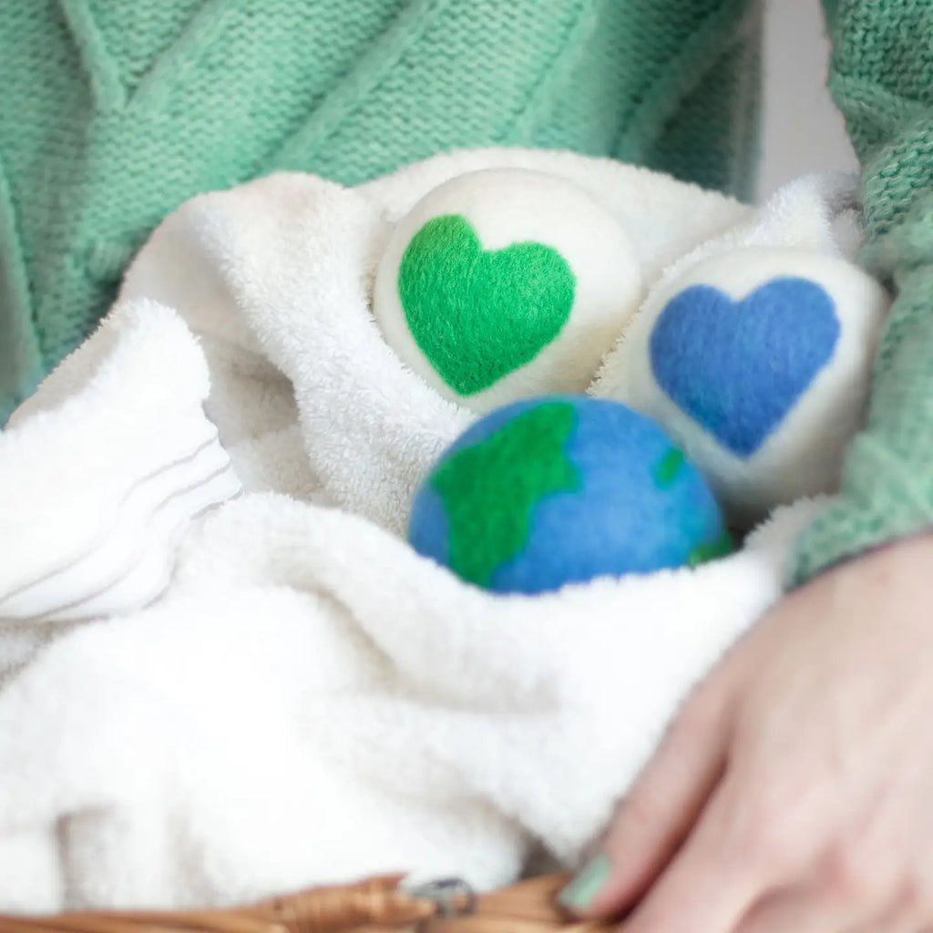 Friendsheep Tools & Gifts Love your Mama Trio Dryer Ball - set of 3