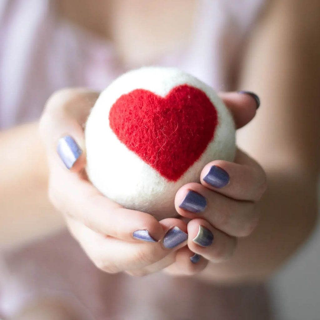 Friendsheep Tools & Gifts Red Heart Trio Dryer Ball - set of 3