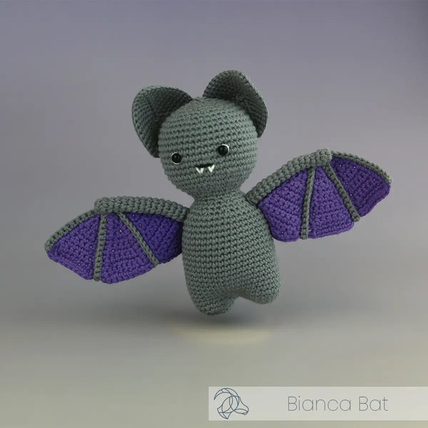 Hardicraft Kit Bianca Bat Crochet Kit