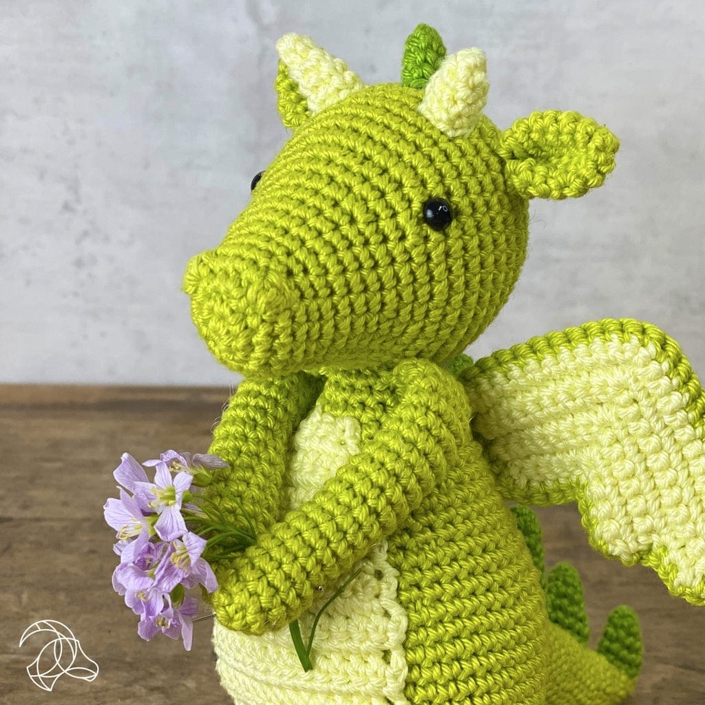 Hardicraft Kit Doris the Dragon Crochet Kit