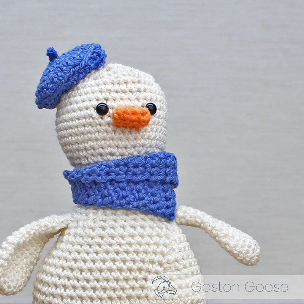 Hardicraft Kit Gaston Goose Crochet Kit