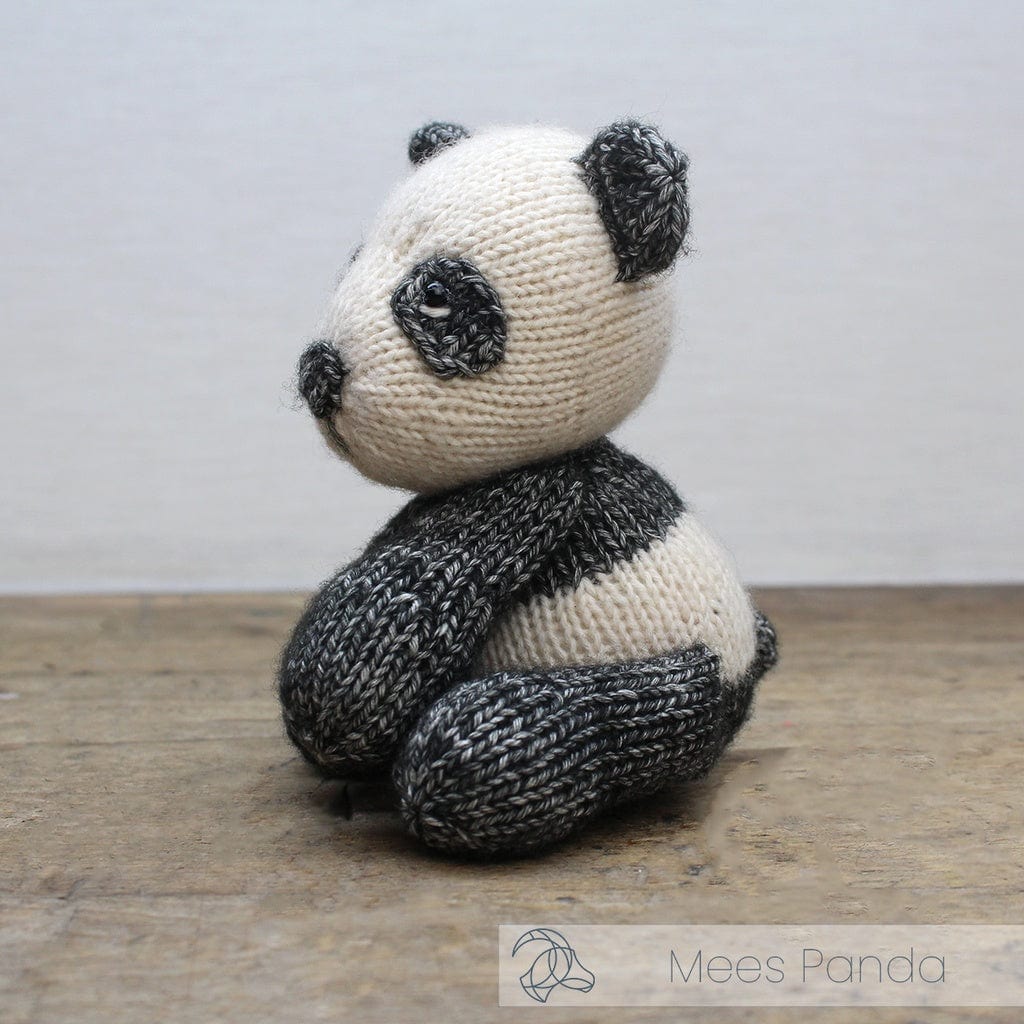 Hardicraft Kit Mees Panda Knitting Kit