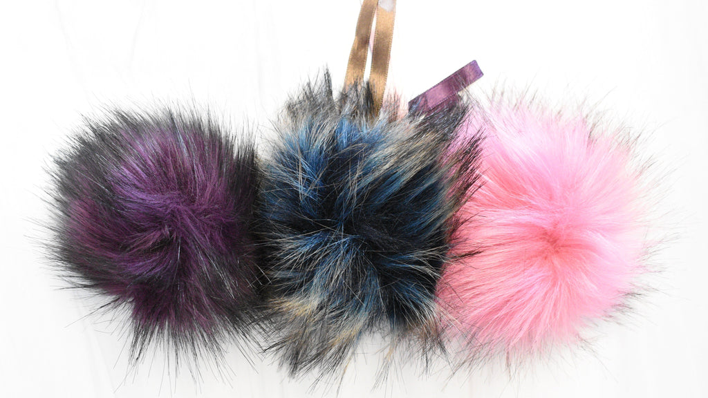 Ikigai Fiber Tools & Gifts Faux Fur Poms