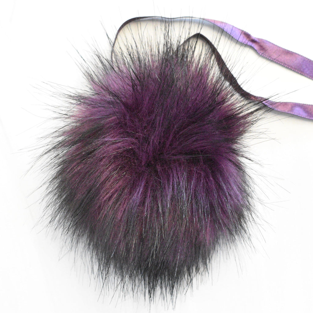 Ikigai Fiber Tools & Gifts Faux Fur Poms