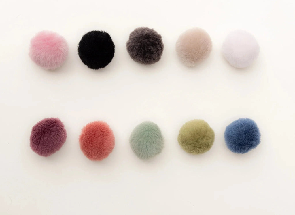 Ikigai Fiber Tools & Gifts Wool Poms 8cm
