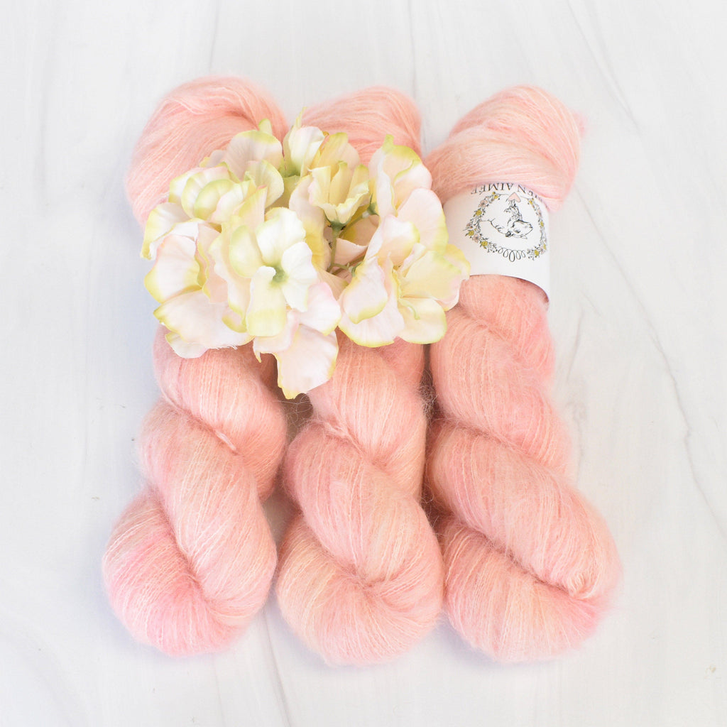 La Bien Aimee Yarn Peach Sweater Little Kumo