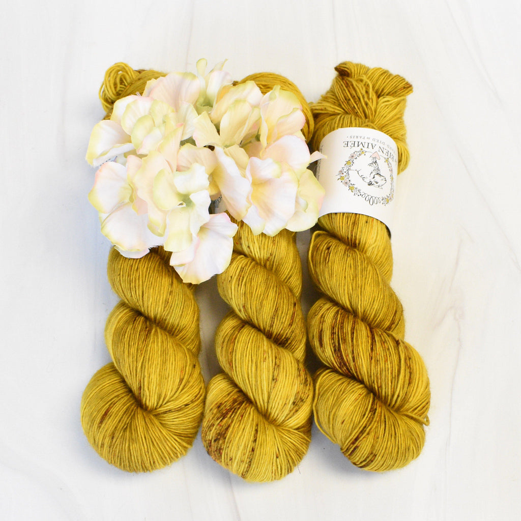 La Bien Aimee Yarn Yellow Brick Road Graffiti Merino Singles