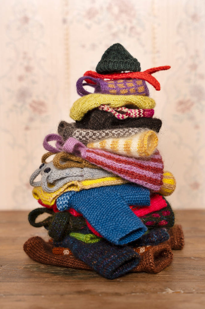 Laine Publishing Books Chez Myrtil : More seamless friends to knit & love