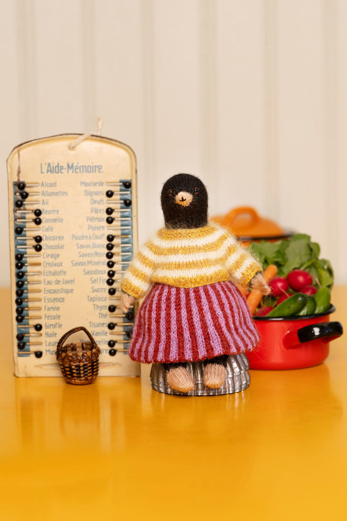 Laine Publishing Books Chez Myrtil : More seamless friends to knit & love