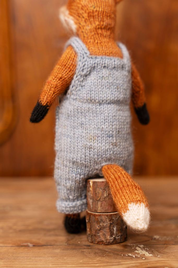 Laine Publishing Books Chez Myrtil : More seamless friends to knit & love