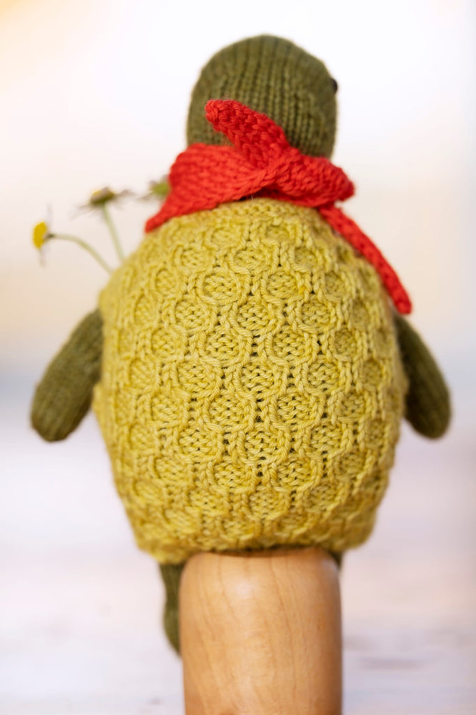 Laine Publishing Books Chez Myrtil : More seamless friends to knit & love