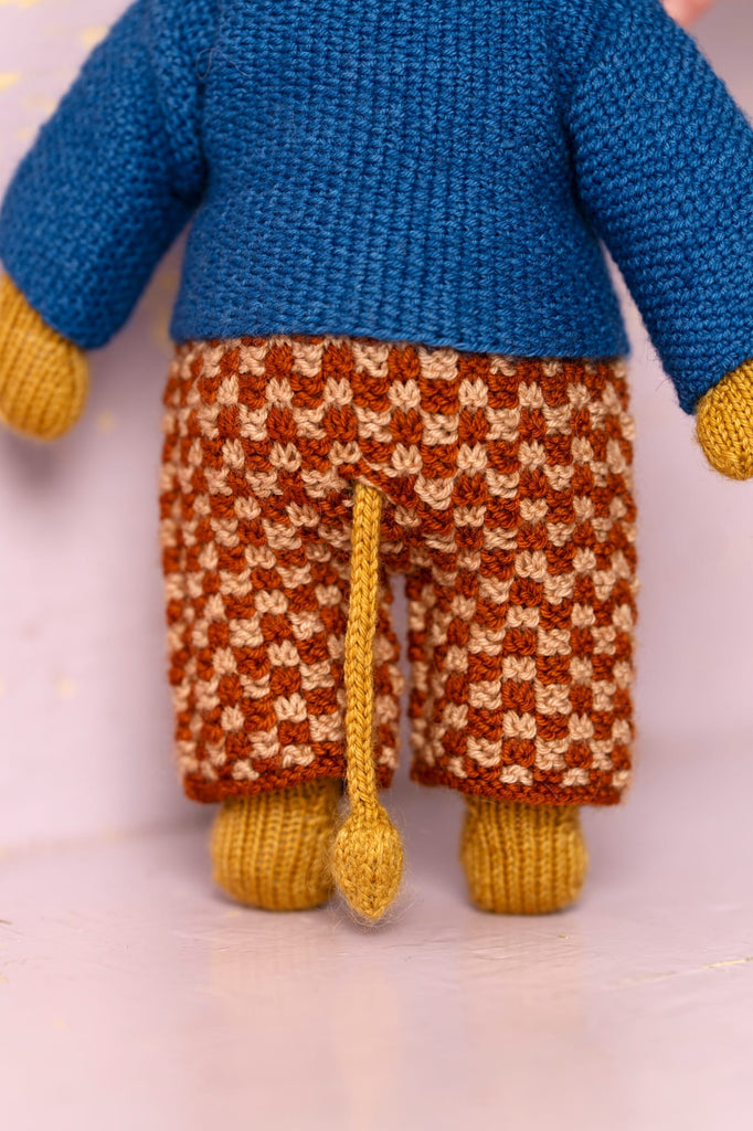 Laine Publishing Books Chez Myrtil : More seamless friends to knit & love