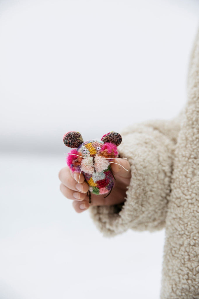 Laine Publishing Books Tiny Friends: A guide to Mosaic Embroidery