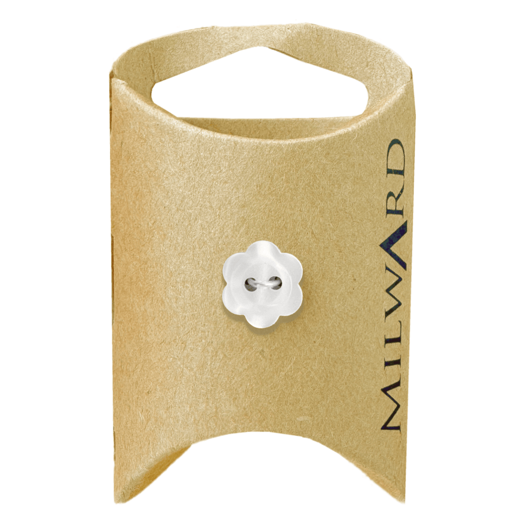 Milward Buttons Polyester Flower 13mm Button MGB027