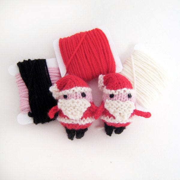 Mochimochi Land Kit Tiny Santa Knit Kit