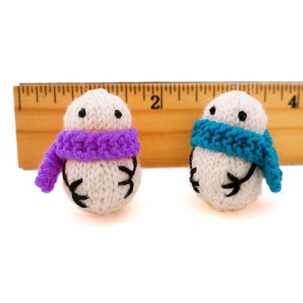 Mochimochi Land Kit Tiny Snowman Knit Kit