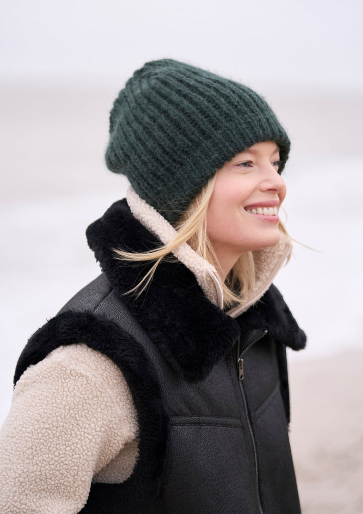 MODE at Rowan Kit SANDBANK Hat Kit