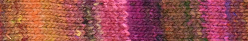 Noro Yarn 84 Zakuro Ito