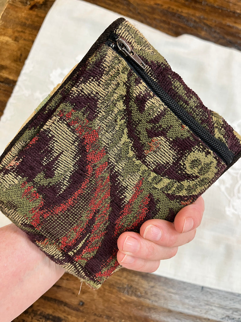 Offhand Designs Tools & Gifts Switch Interchangeable Needle Case