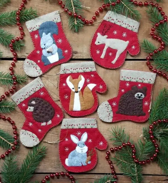 Rachels of Greenfield Kit Christmas Critters Ornament Kit